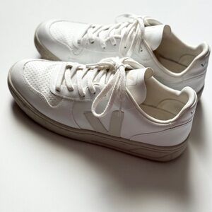 Veja White and Cream Sneakers